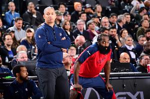 快船怎么做到的?单场得分低于80&助攻10次 联盟此前七个赛季未见 快船怎么做到的?单场得分低于80&助攻10次 联盟此前七个赛季未见