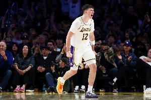 雷迪克：拉拉维亚是我在自由市场的首选 我对他本季表现并不惊讶